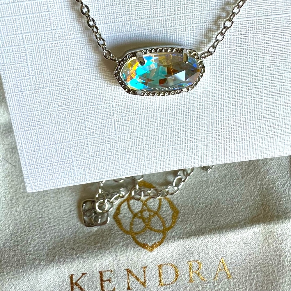NWT Kendra Scott Elisa Silver Pendant Necklace in Dichroic Glass - Picture 6 of 7